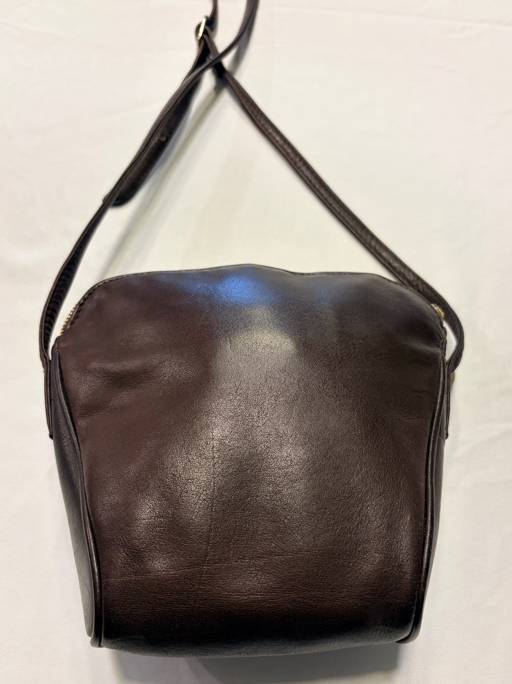 Vintage Perlina New York Dark Plum Brown Purple Leather Crossbody Bag